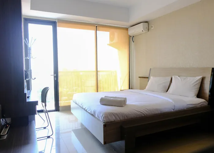 Homey Studio Room At 6Th Floor Beverly Dago Apartment By Travelio